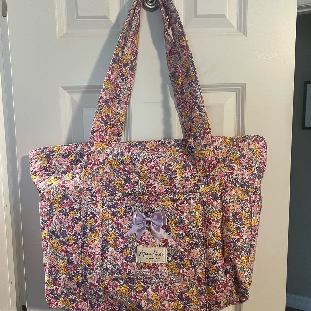 Moon Nude Tote Bag - Picture 2 of 7
